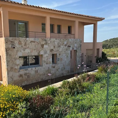 L'osari, Vue Mer, Acces A Pied, Jardin Clos Pour Enfants